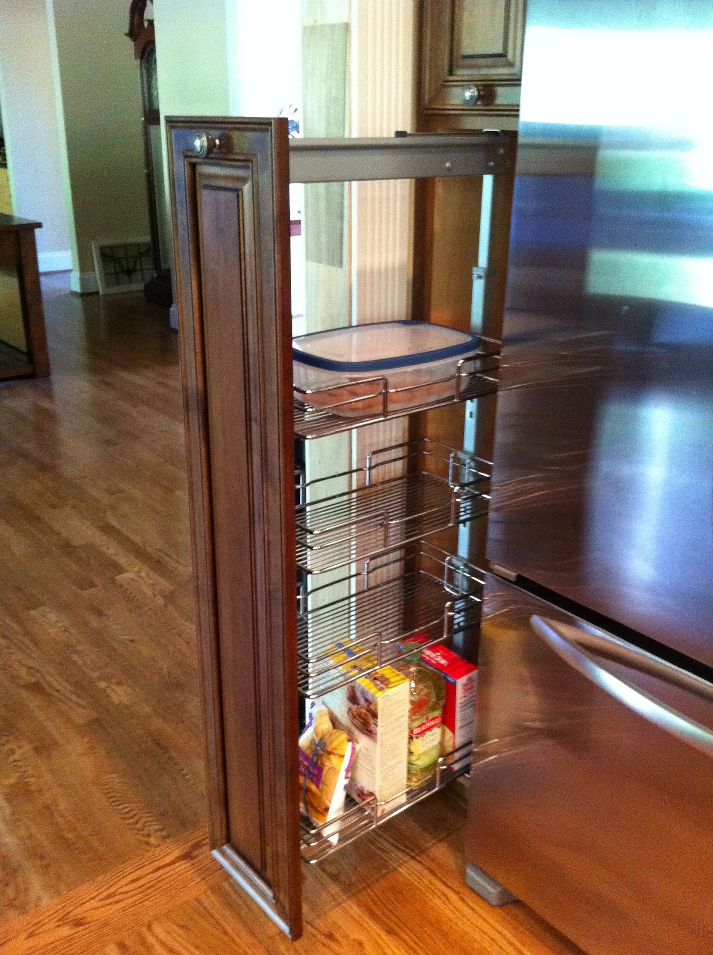 Pull-Out Pantry