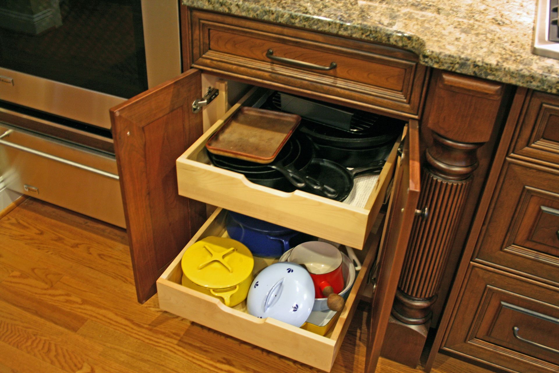 Adjustable Pull-Out Shelves